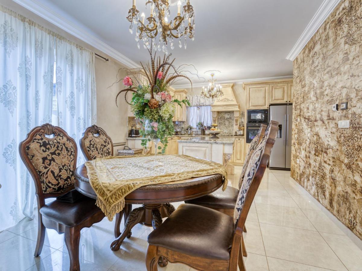 Palazzo By Interhome *