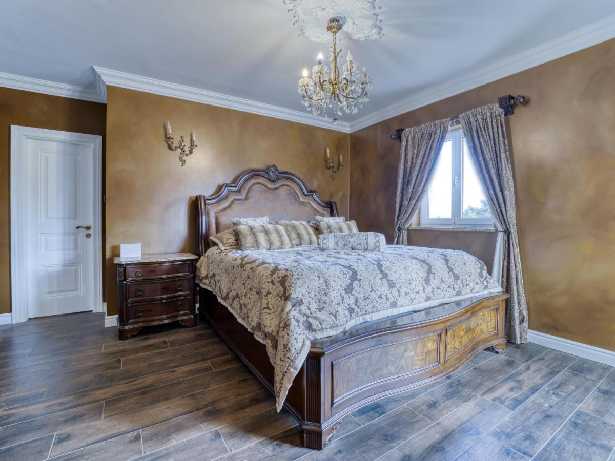 Palazzo By Interhome * Lovran