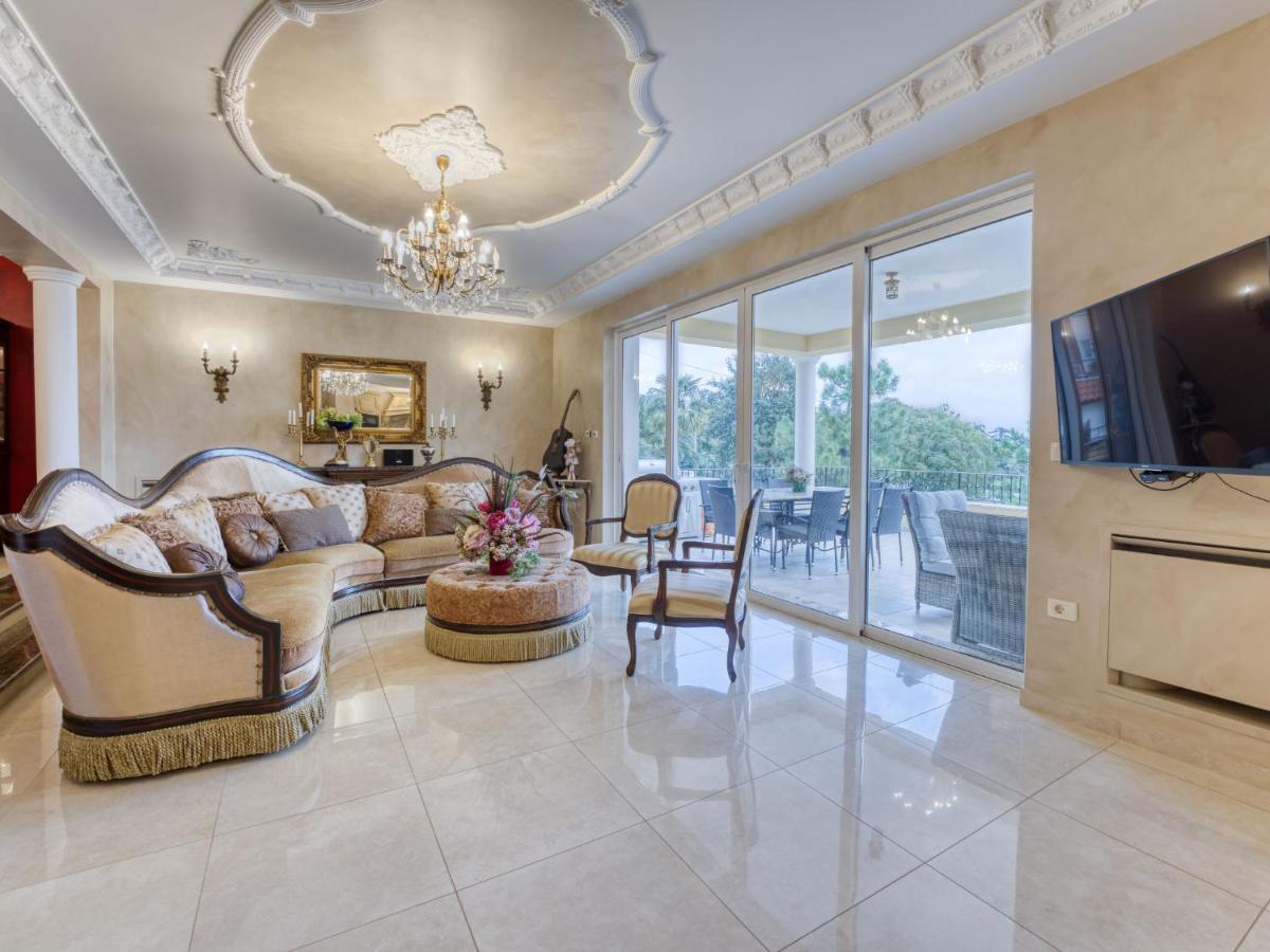 Palazzo By Interhome Vakantiehuis Lovran