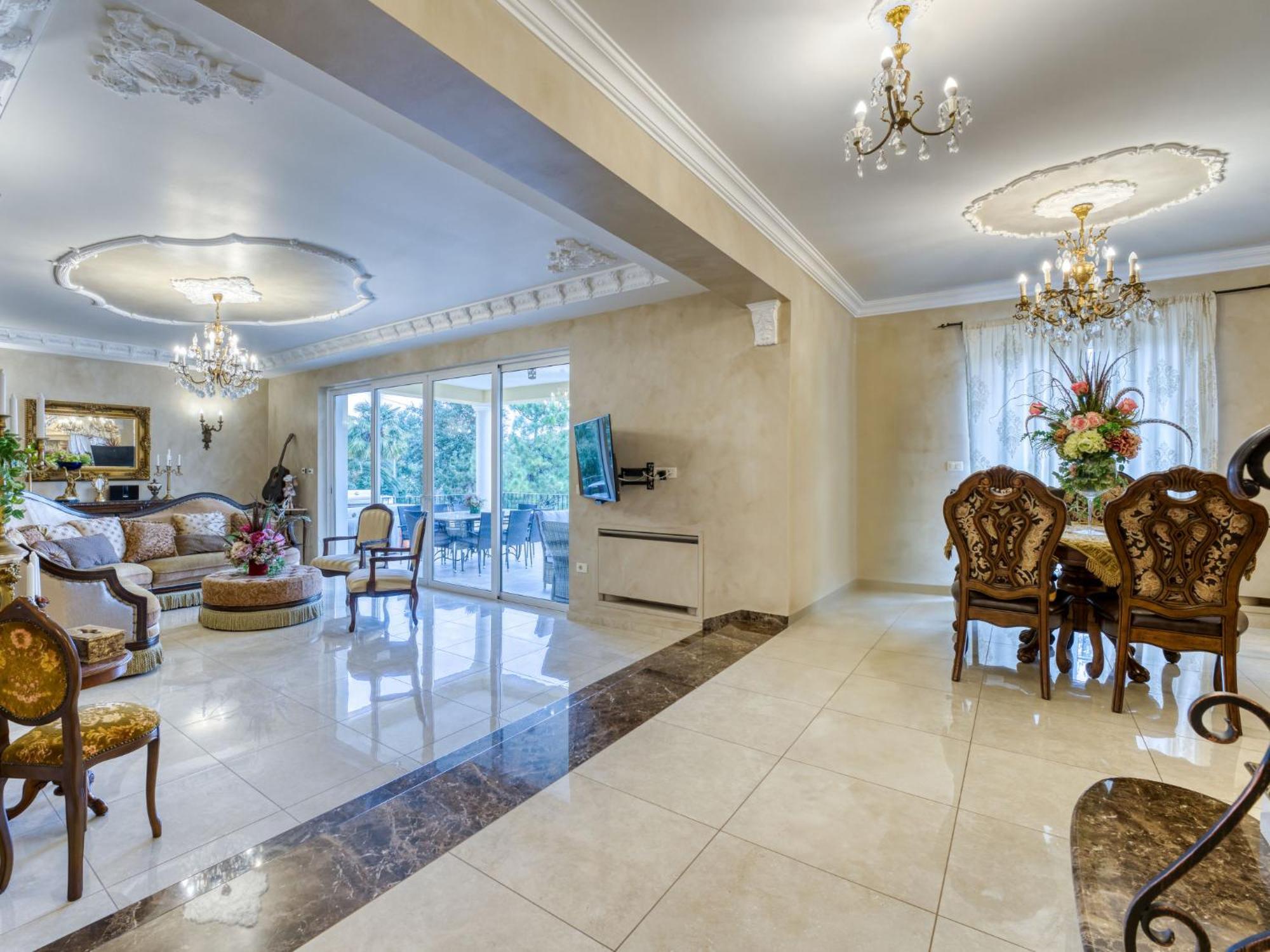Palazzo By Interhome Lovran